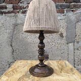 Table lamp in turned wood