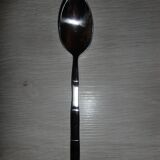 Ménagère en inox 24 pièces
