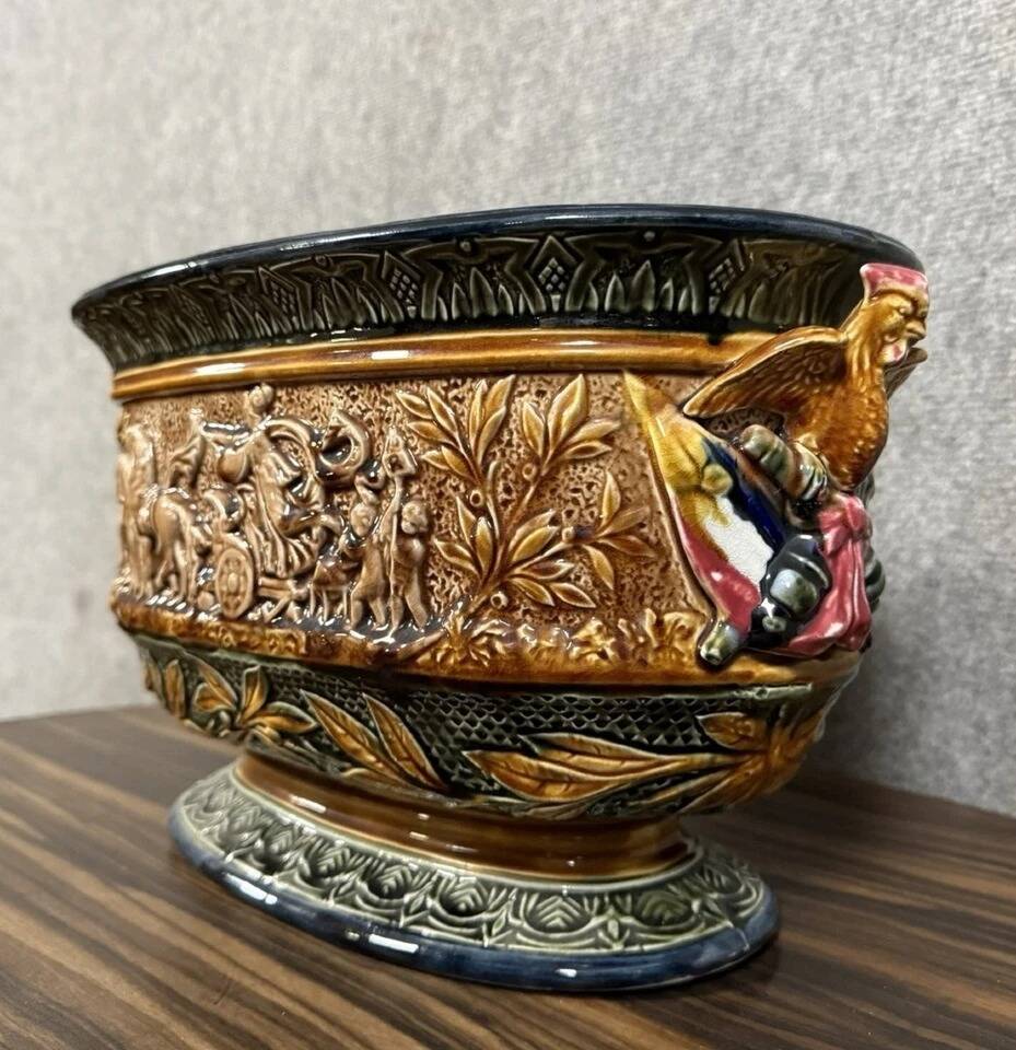 Very Important polychrome earthenware planter, French work from the 19th century.