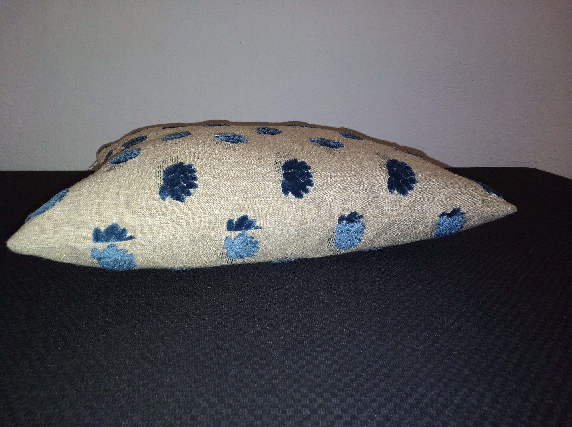 Jane Churchill linen and velvet cushion 50x50