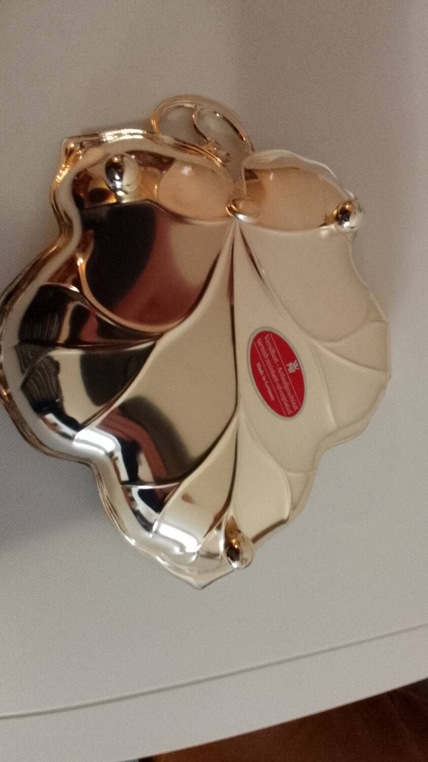 Silver leaf vine dish, silver-plated metal