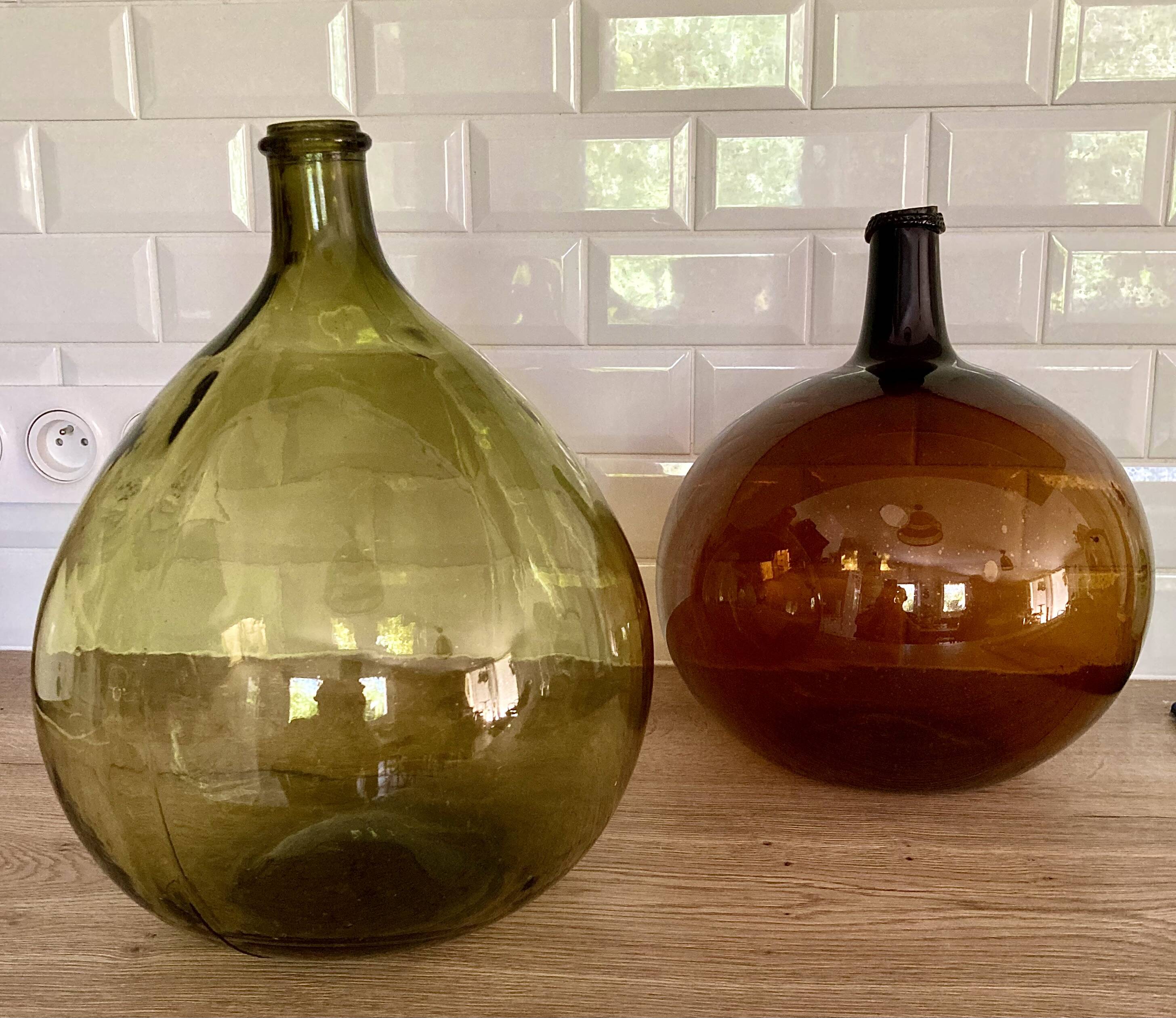10L demijohn in a pretty olive green