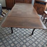 Dining room table