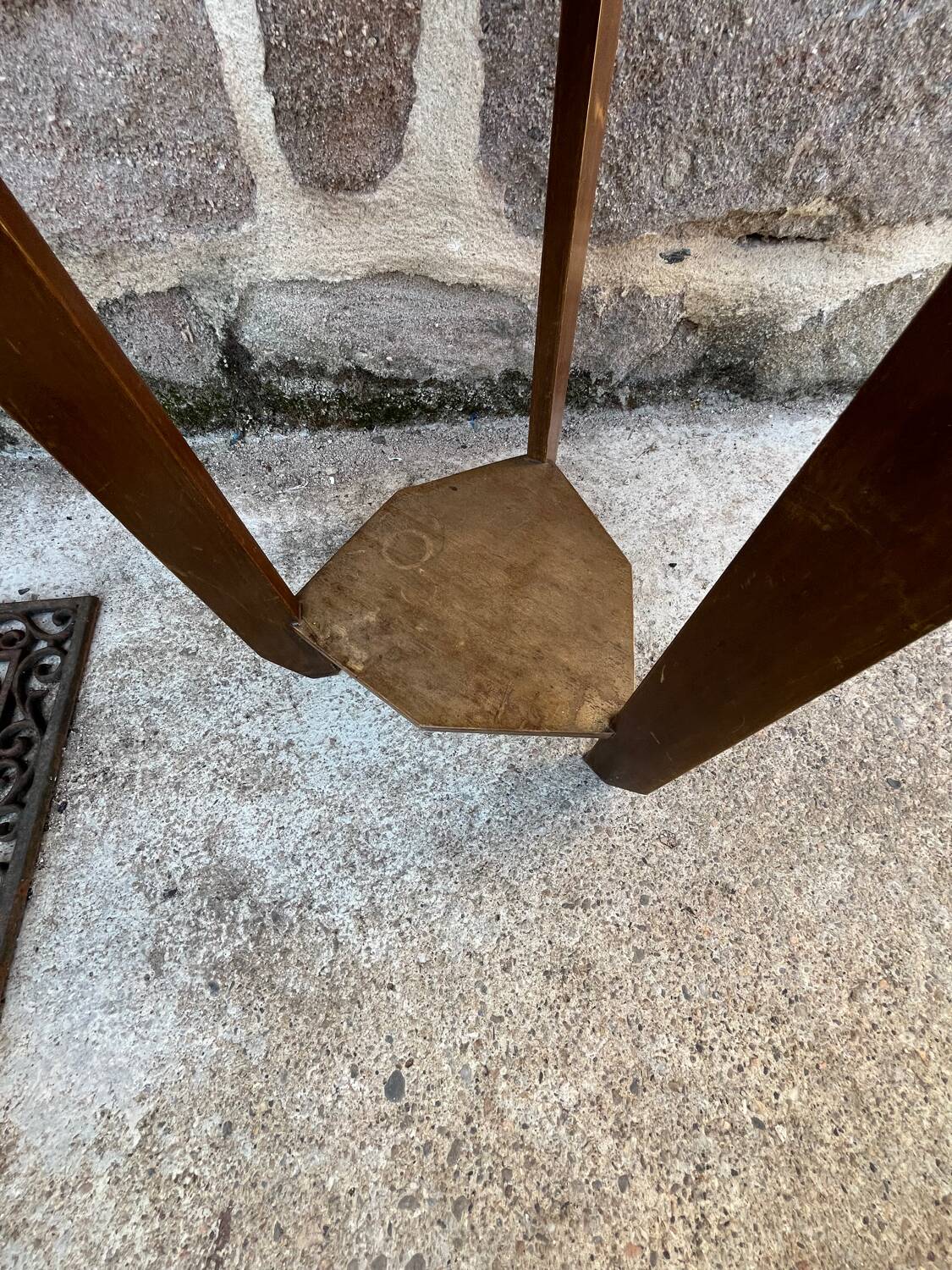 Art Deco Pedestal Table