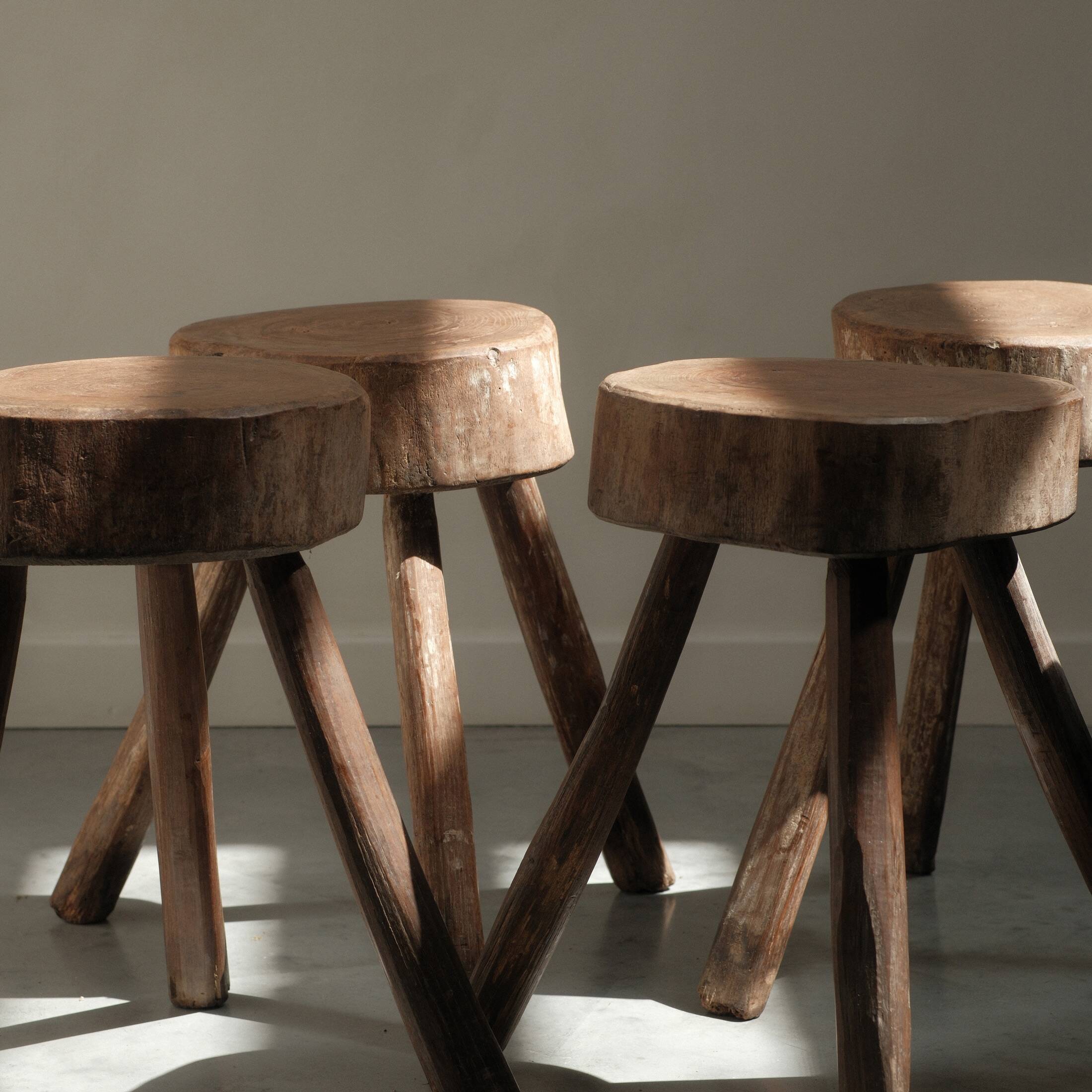 Brutalist coffee table with stools