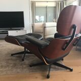 Lounge chair et ottoman par Charles Eames