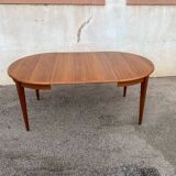 Scandinavian table 70 round/oval