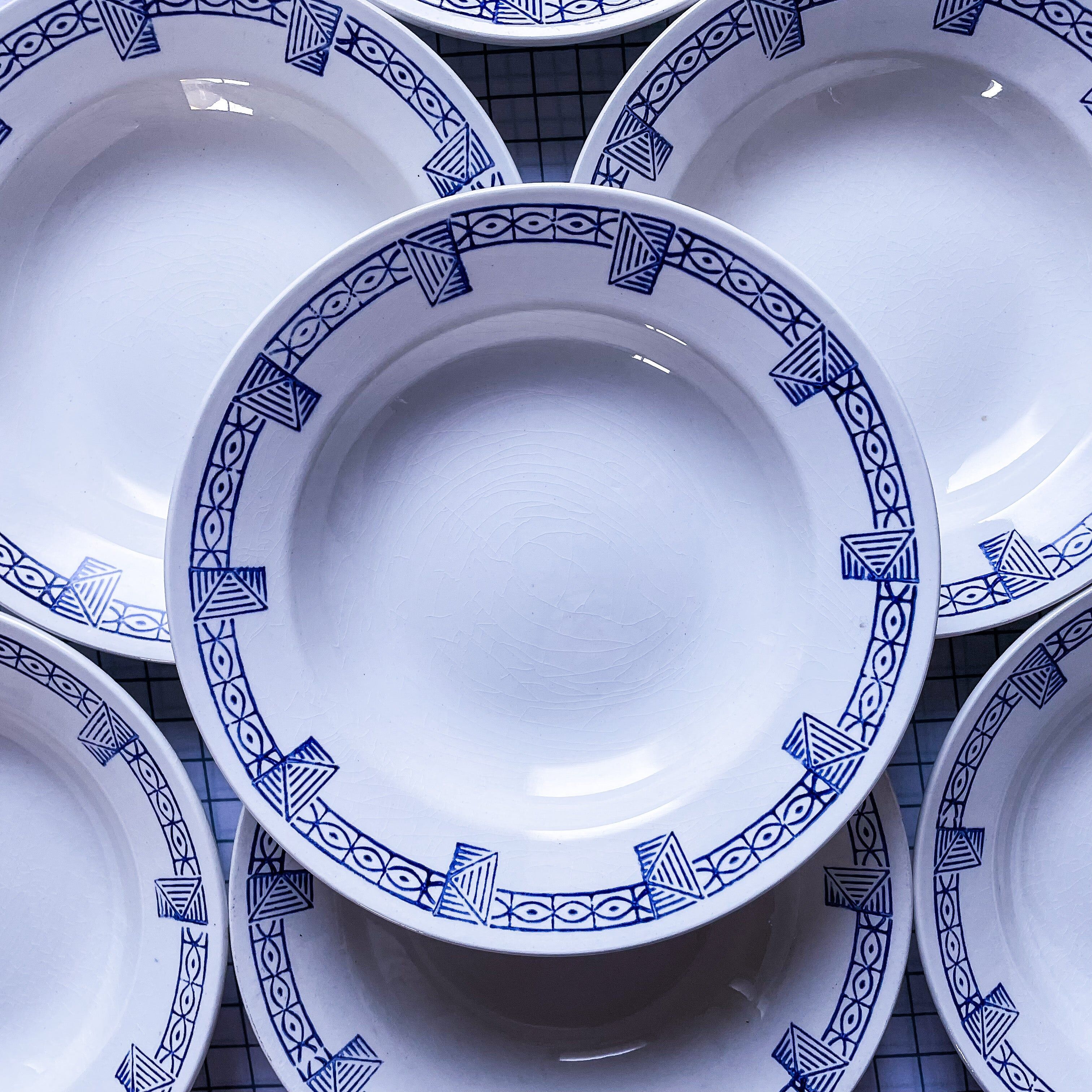 10 hollow plates gien model lorris