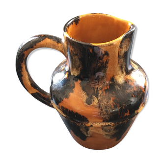 Tawny color pitcher