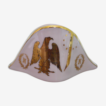 Napoleon bicorne ashtray in luxury porcelain and gilding