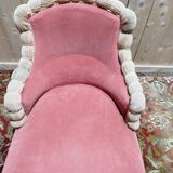 Napoleon III period pink velvet meridian.