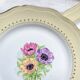 6 vintage porcelain dinner plates with white and golden yellow floral pattern L'Amandinoise "Coopélia" - Vintage floral tableware