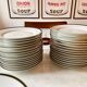 Service de table en porcelaine ch pillivuyt 81 pièces