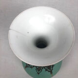 Vase boule à fût cintré en porcelaine vert céladon, XIXe