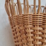 Wicker heart basket