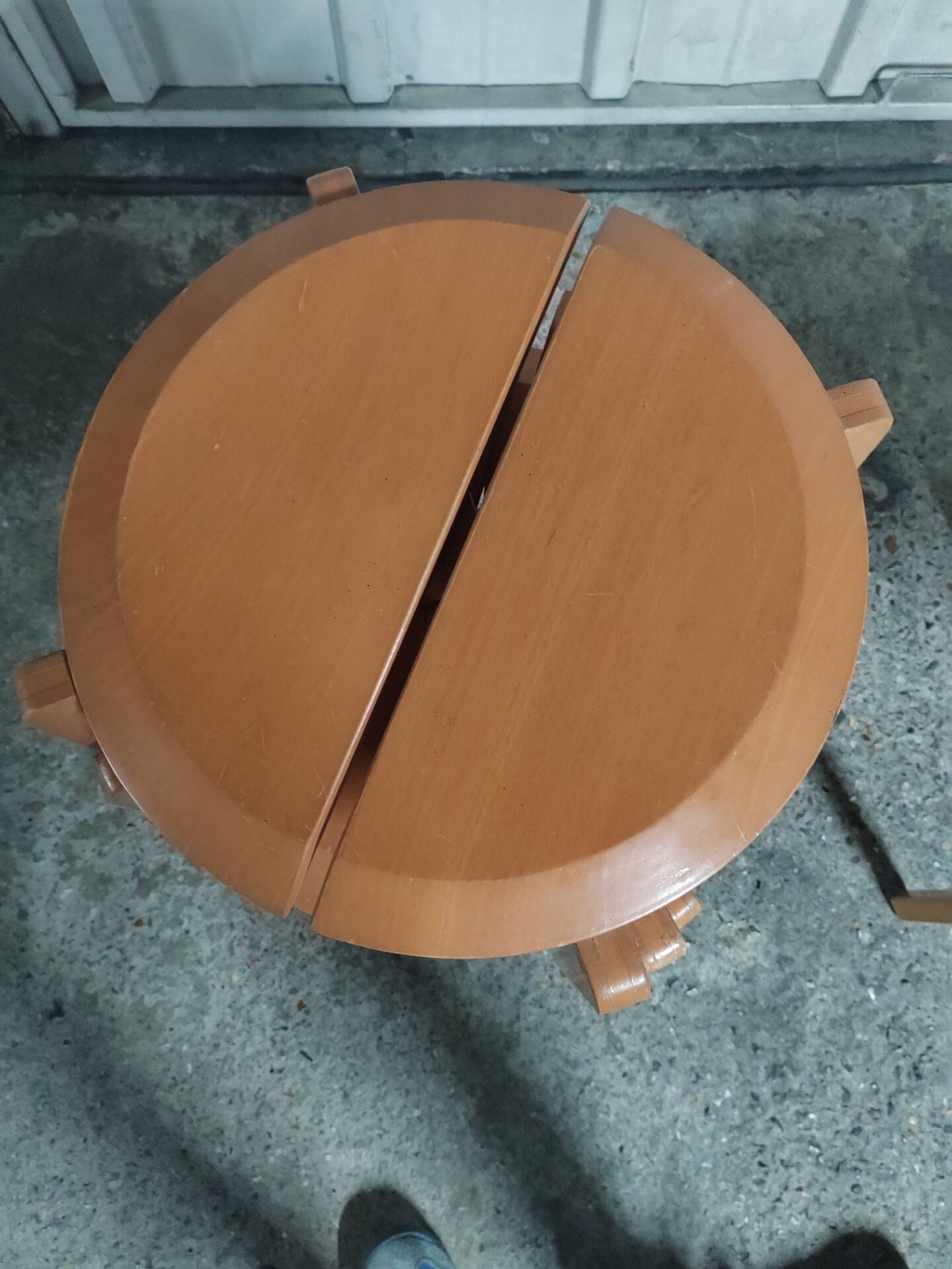4 Scandinavian stools