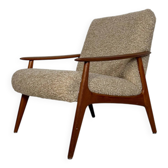 1970s Vintage Minimalistic Teak Armchair Lounge Chair with Bouclé
