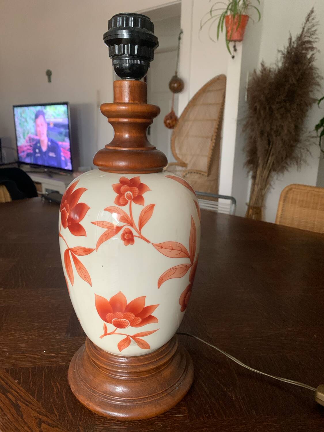 Floral decor lamp base
