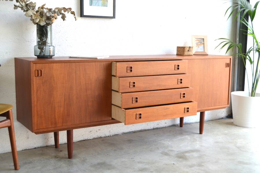 Teak sideboard by Clausen & Son * 196 cm
