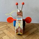 Fisher-Price wooden pull toy - Queen Buzzy Bee -1960