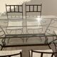 Table de terrasse plateau en verre + 6 chaises en fer forgé