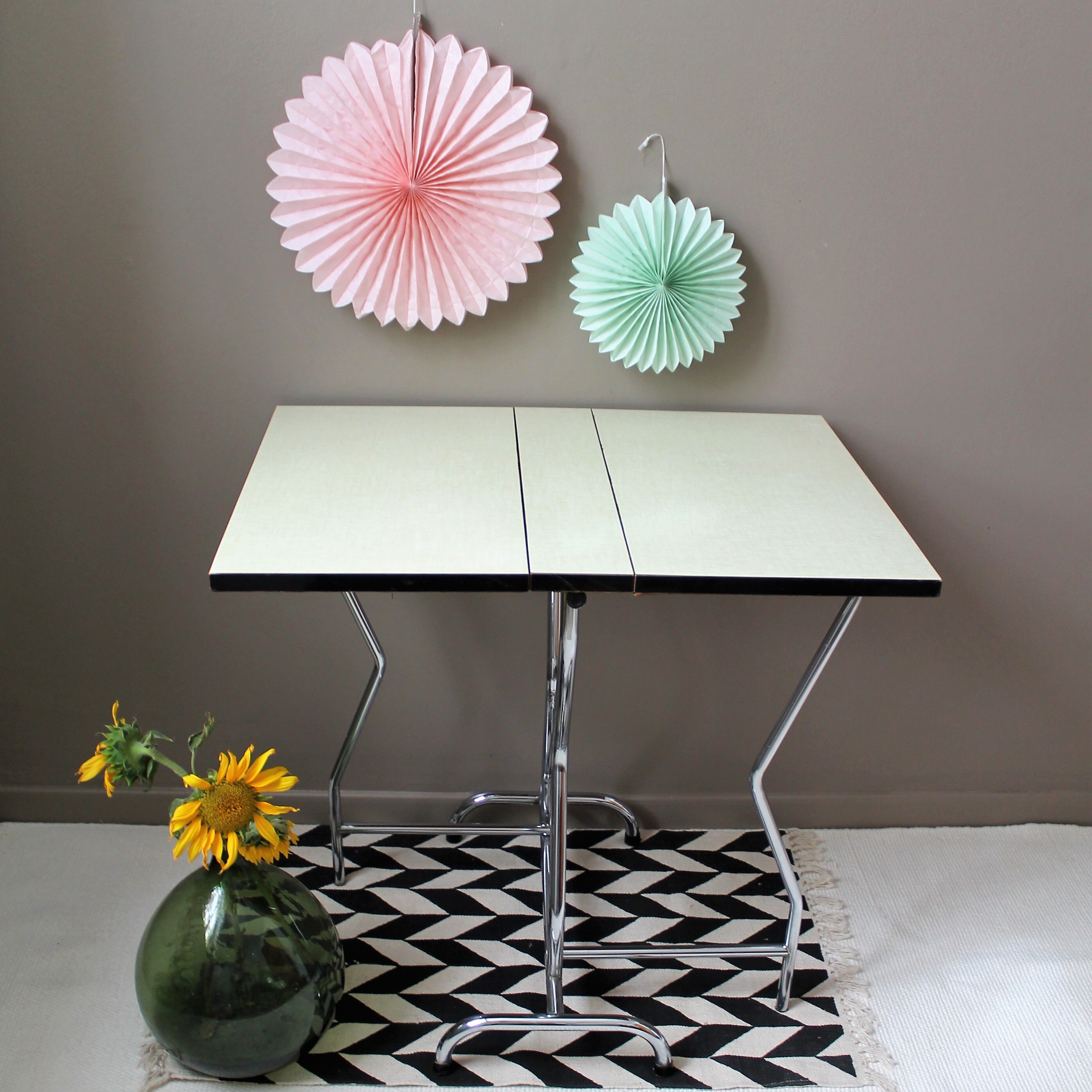 Table in formica, 70's