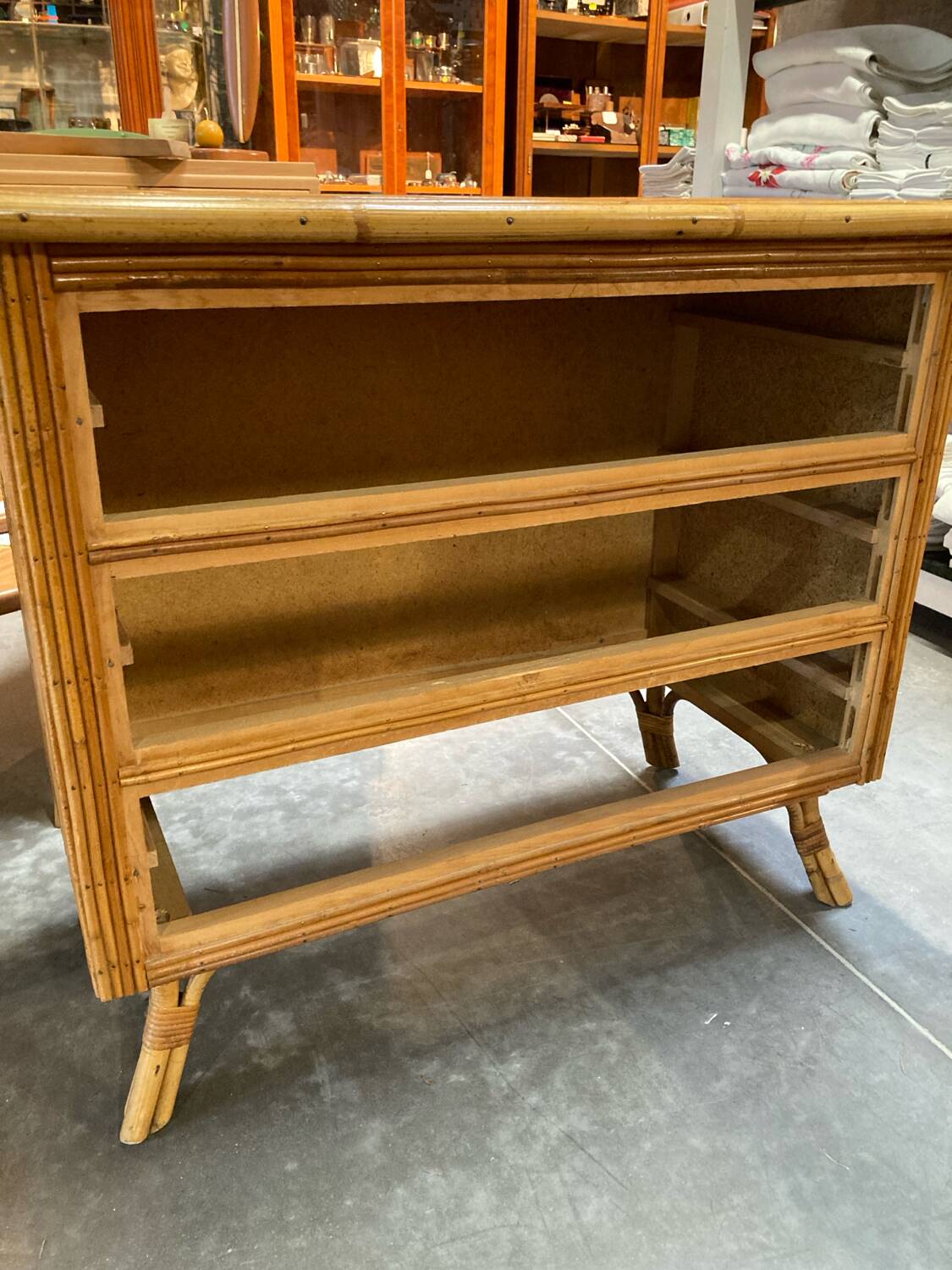 Vintage rattan chest of drawers 1960