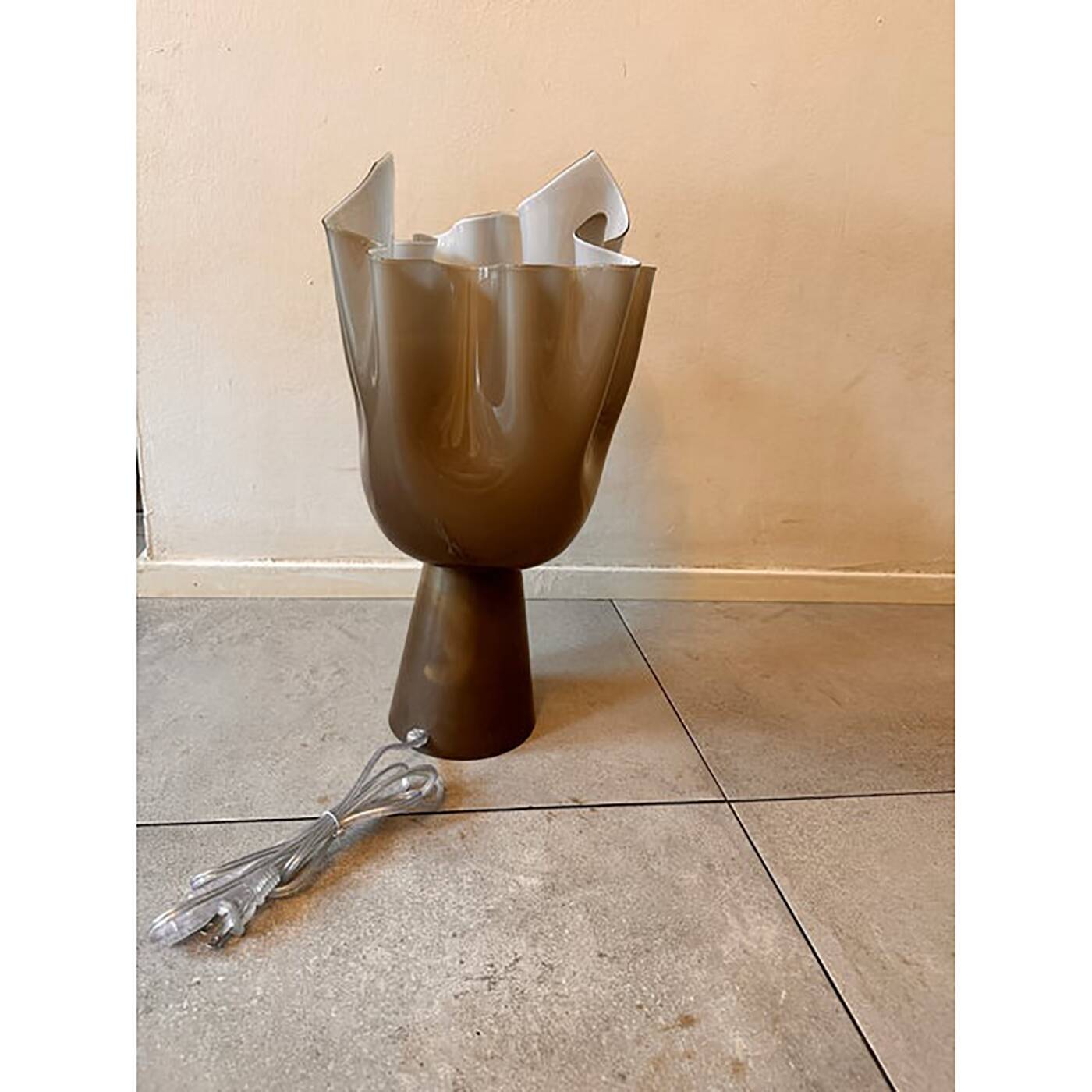 Contemporary Milky-Beige Murano Style Glass Table Lamp