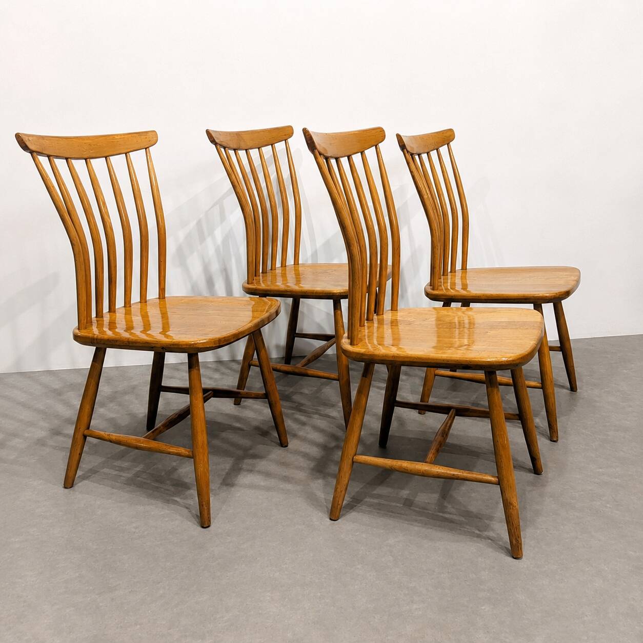 Ensemble de quatre chaises suédoises Akerblom #570 par Gunnar Eklöf