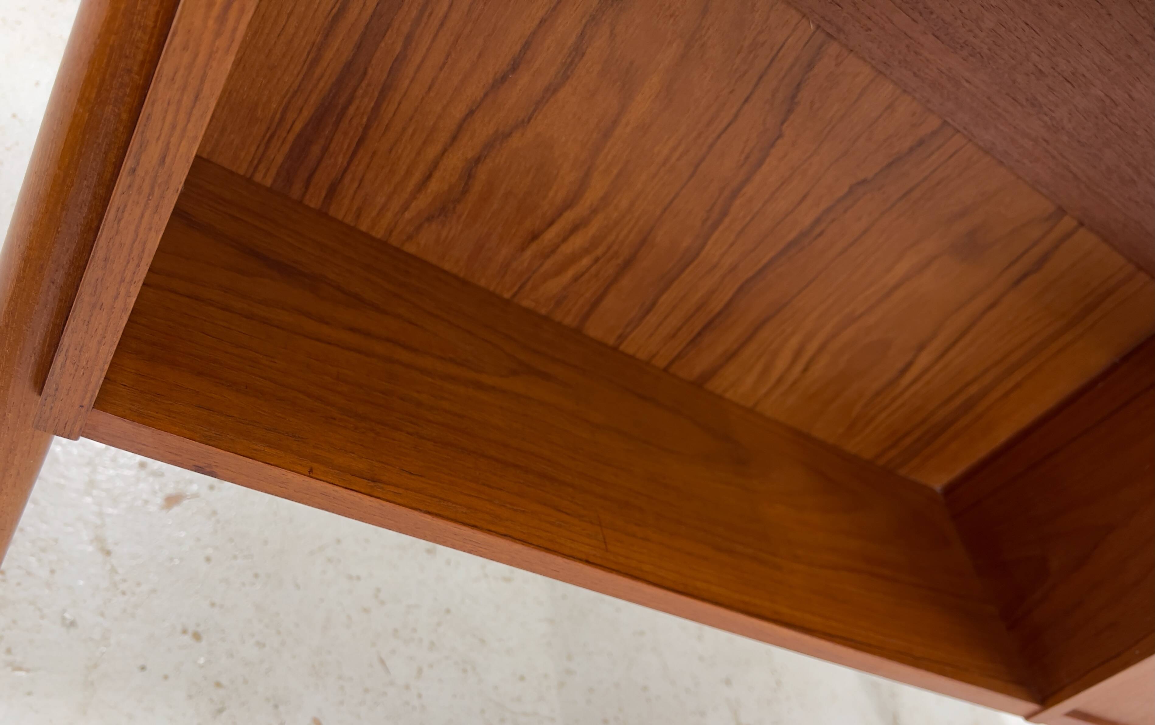 Petite Teak Desk By Gunnar Nielsen For Tibergaarden