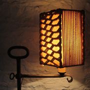Tripode gallows lamp