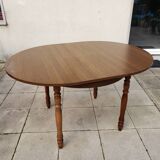 Vintage round or oval table