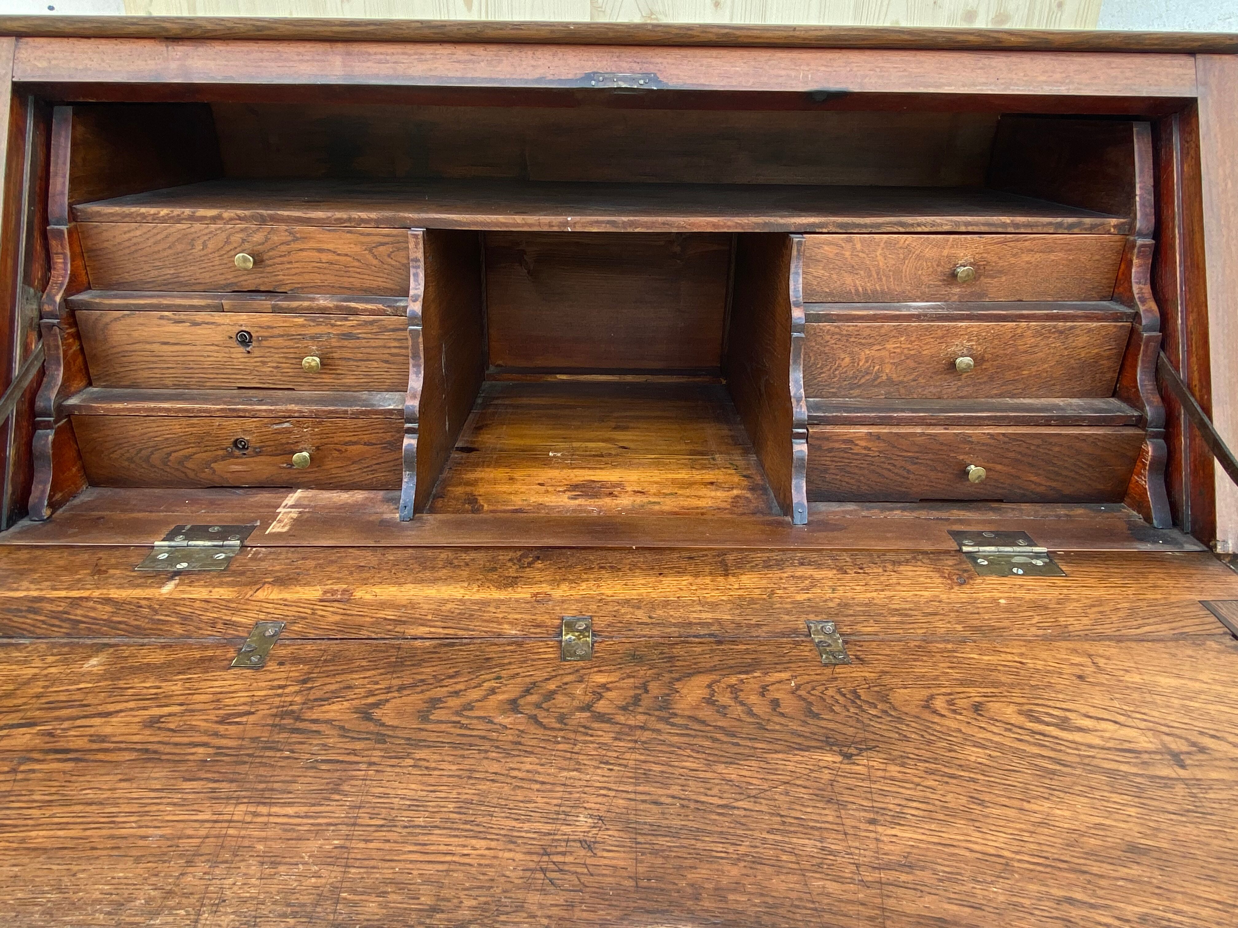 Furniture bahut three old body