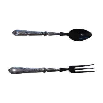 Salad cutlery set