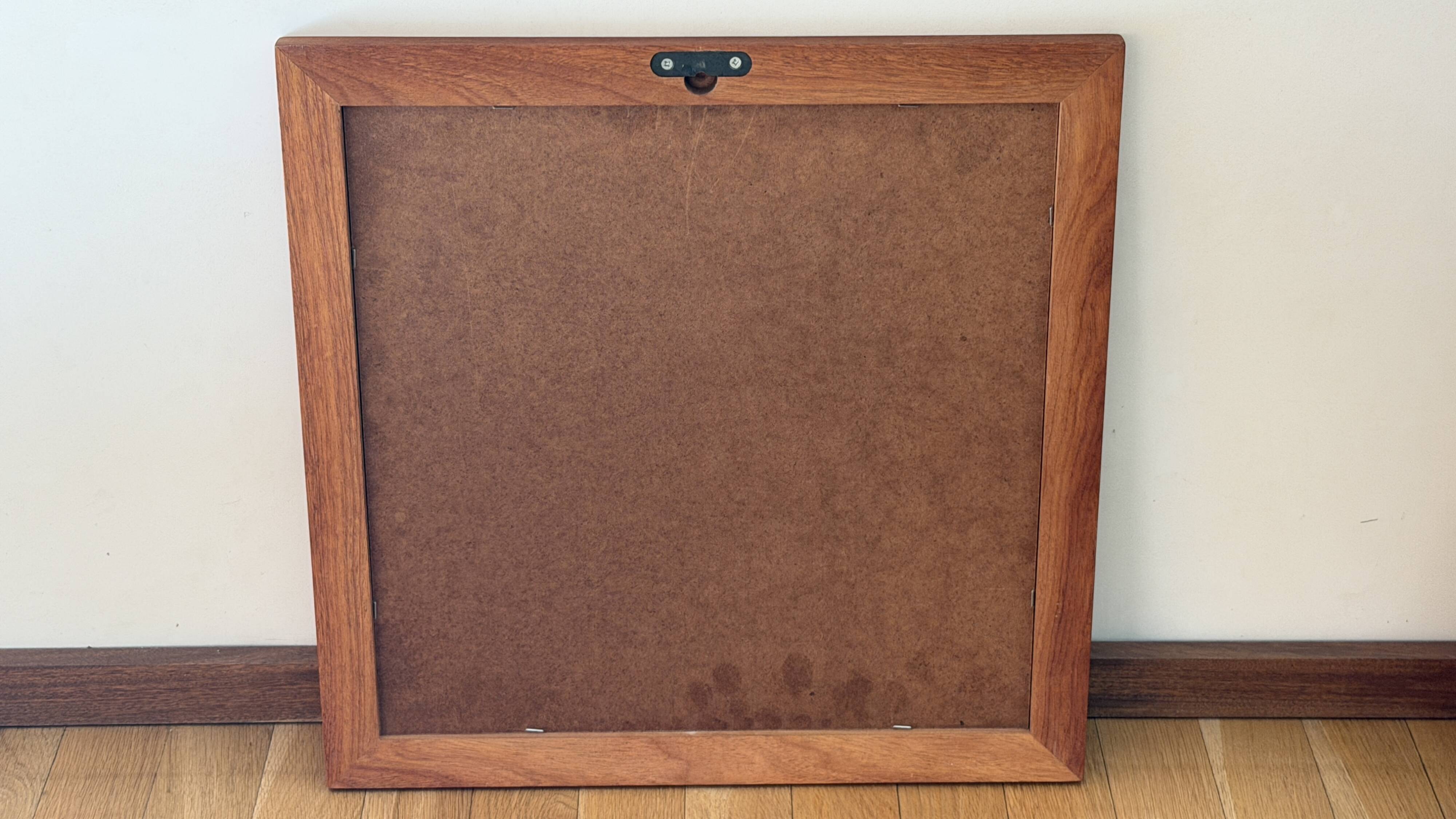 Miroir 50 x 50 cm. Cadre bois exotique