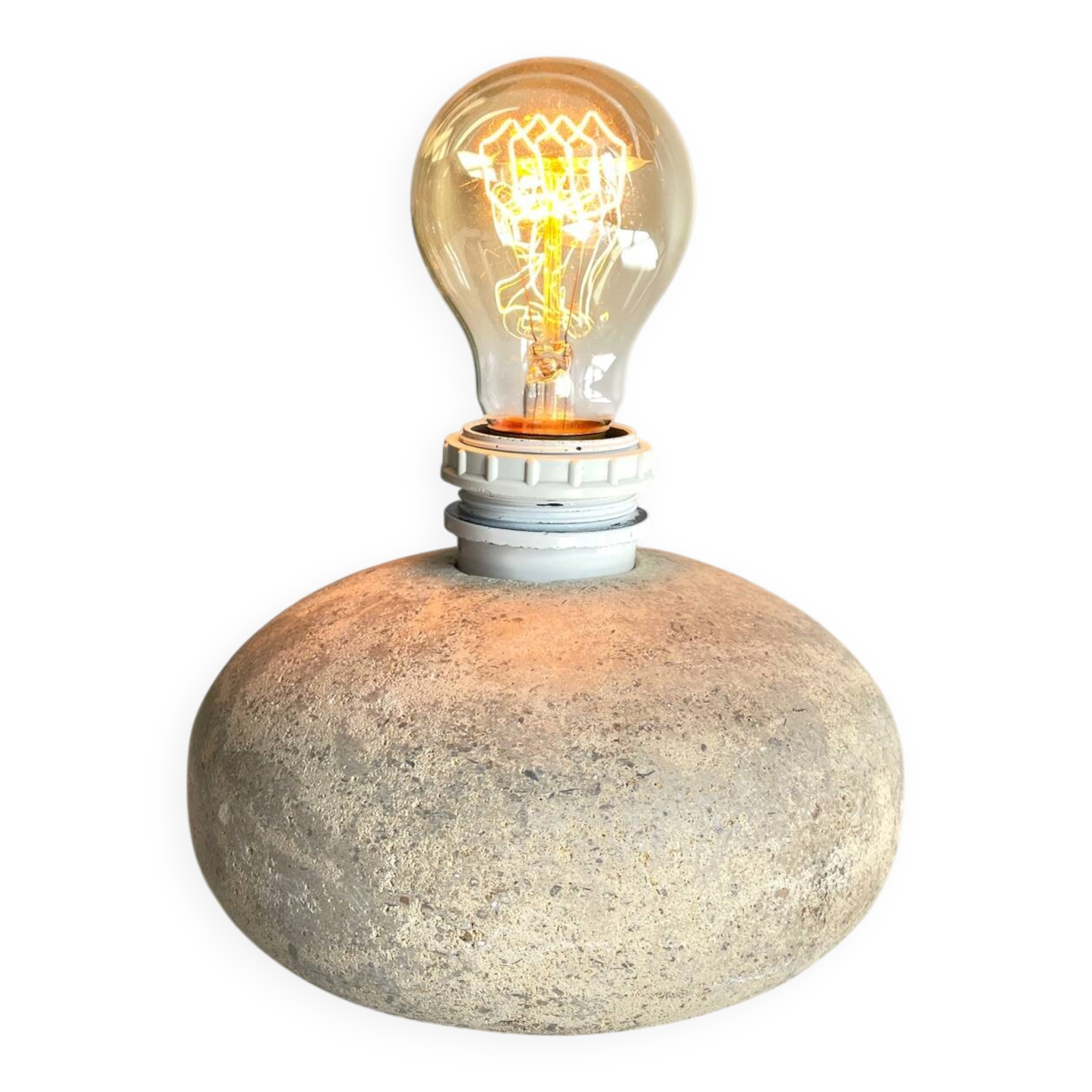 Vintage natural stone pebble lamp
