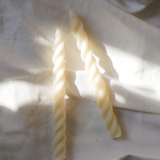 Duo of candle candles candles in white beeswax