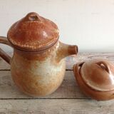 Teapot in reeds and its sugar bowl