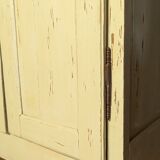 Old green cabinet