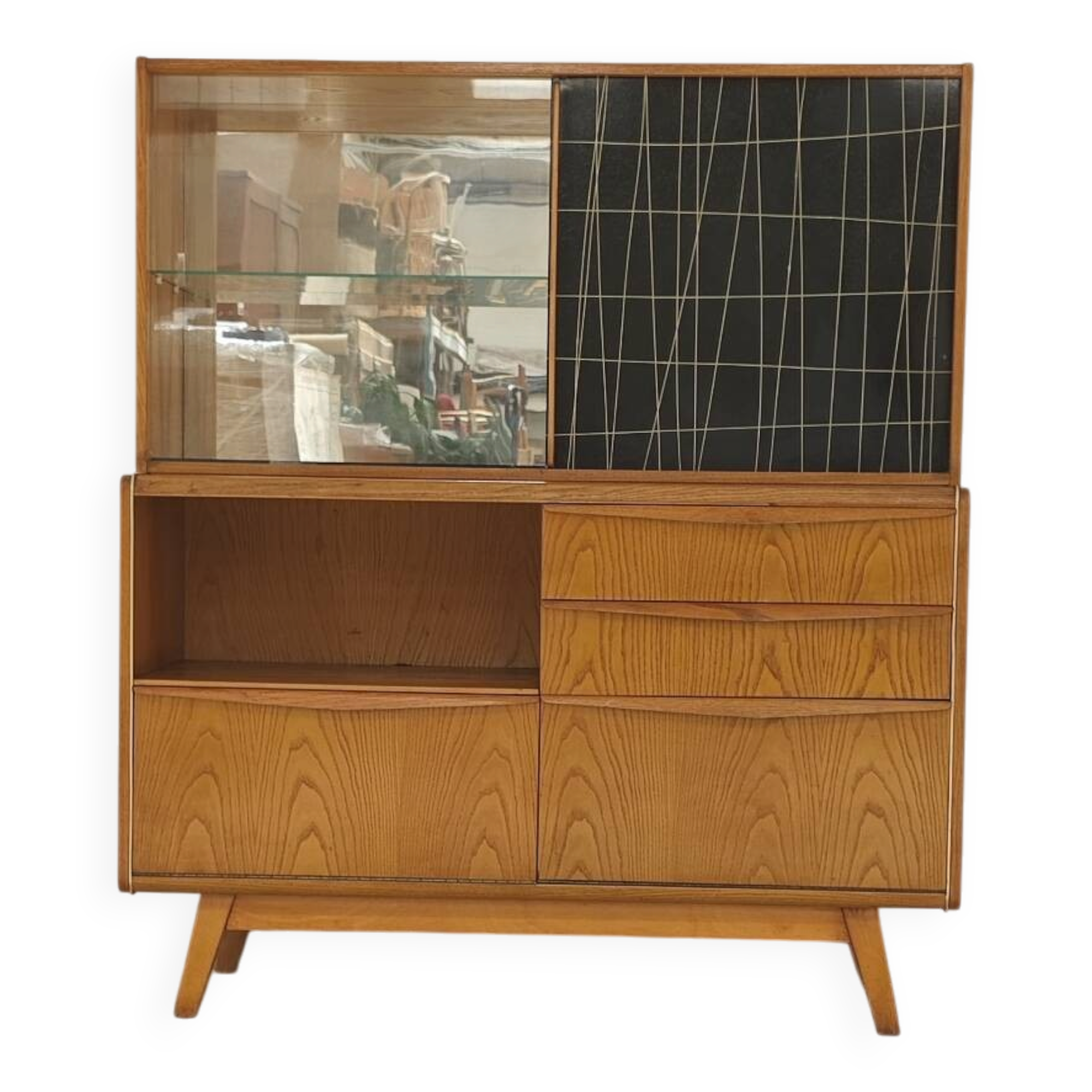 High buffet / Sideboard U 372 / 386 by B Landsman and H Nepozytek 60