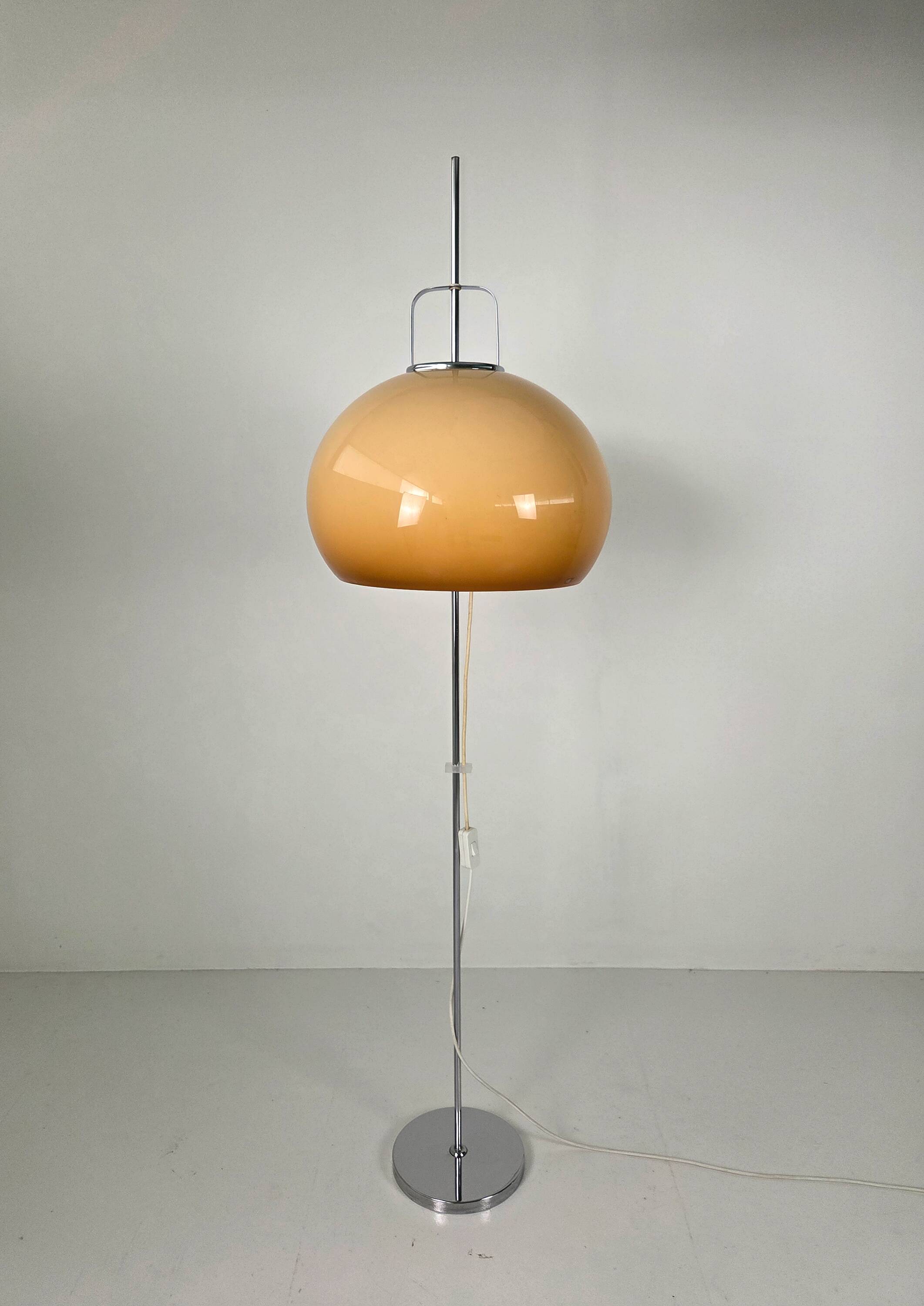 Lucerna floor lamp – Luigi Massoni for Harvey Guzzini, Italy, 1970s