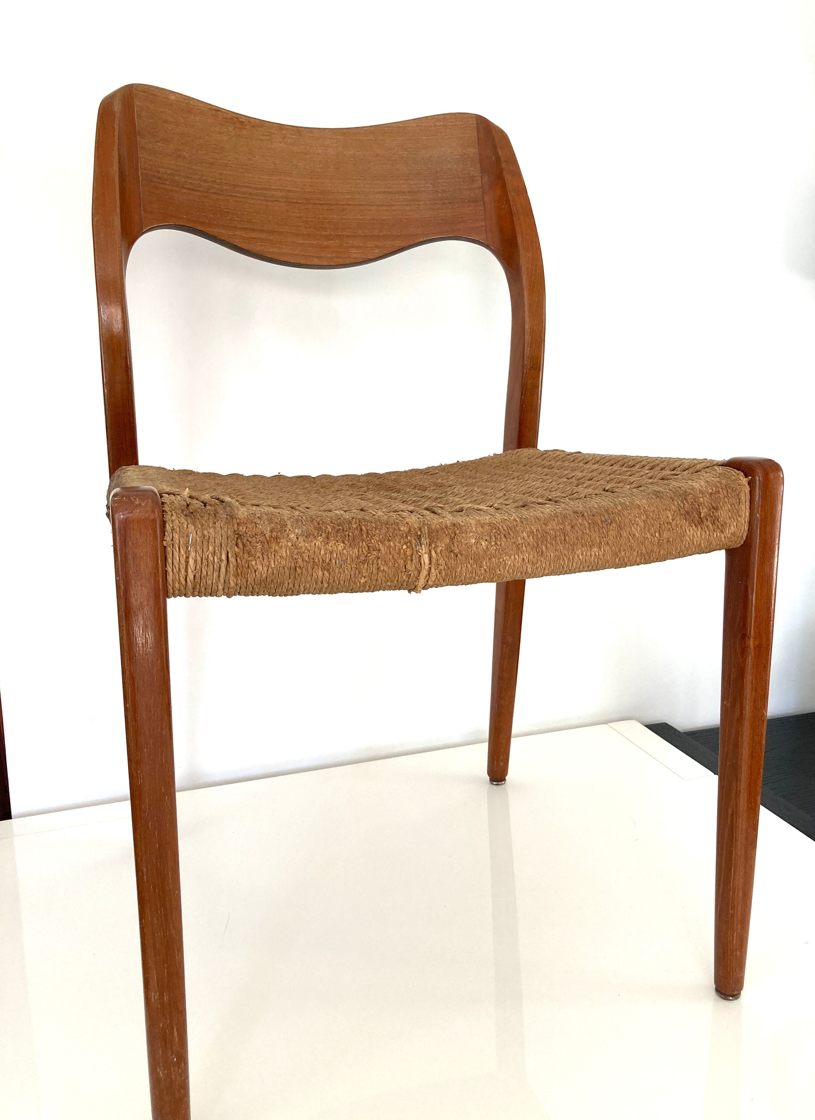 Pair of chairs model 75, by designer Niels Otto Moller (50s)