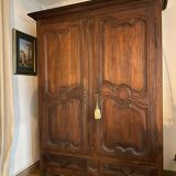 Authentic Lorraine wardrobe