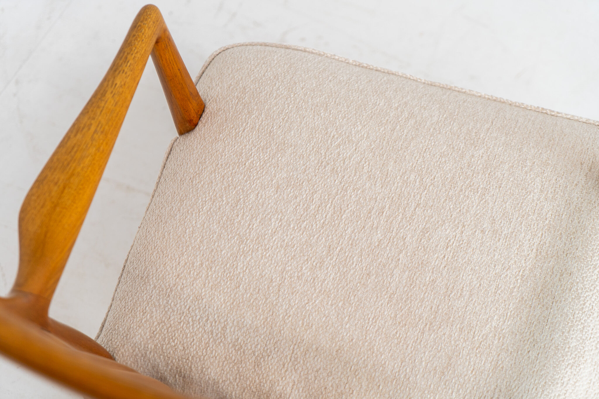 “ML33” rocking chair by Hans J. Wegner for A. Mikael Laursen