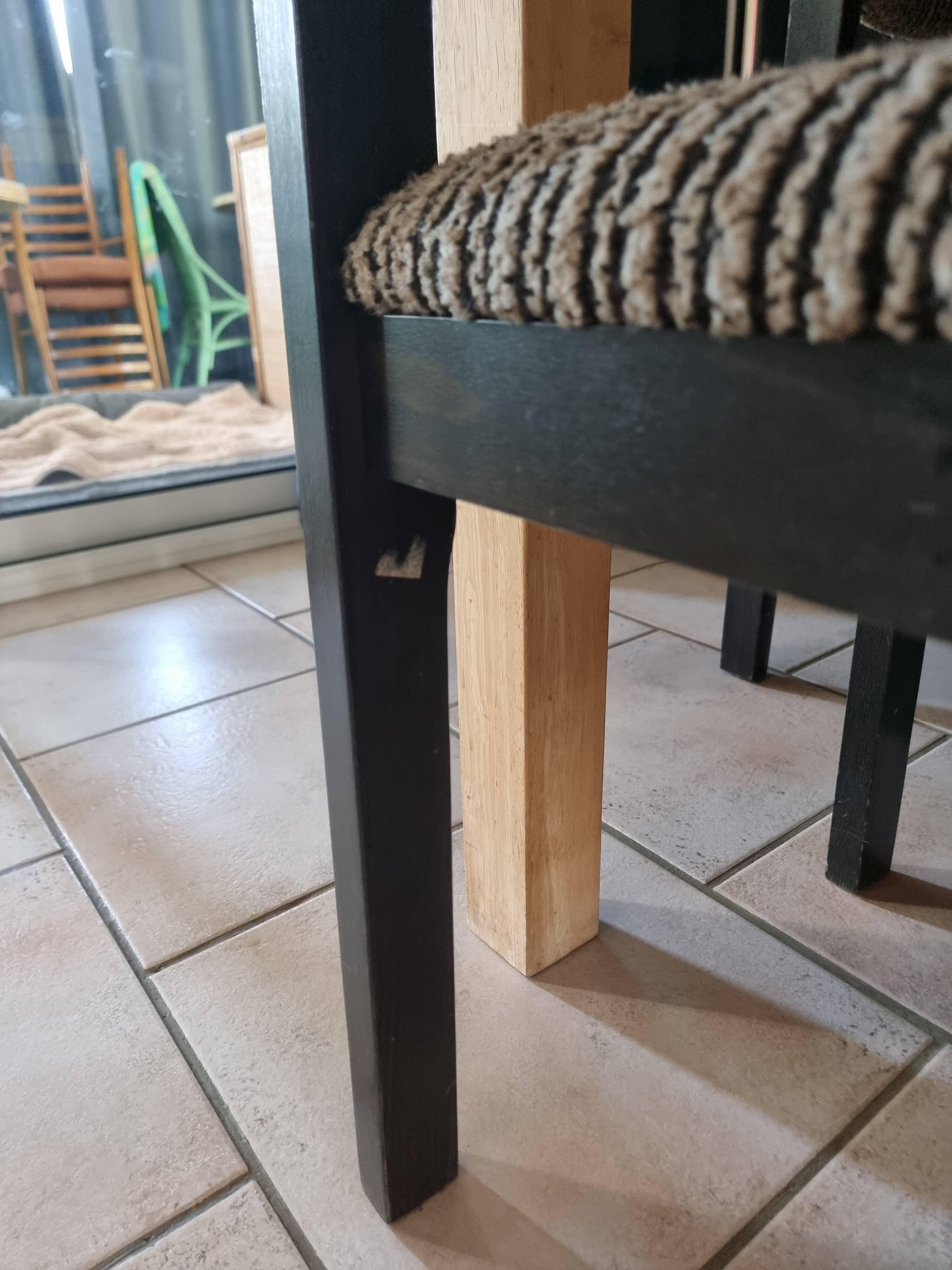 Vintage baumann chairs from the 60s upholstered. set of 6 antique chairs stamped bauman