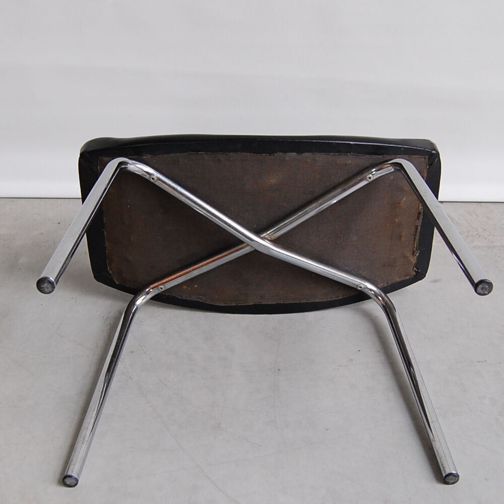 Stool model "Taurus" by Pierre Guariche for Meurop