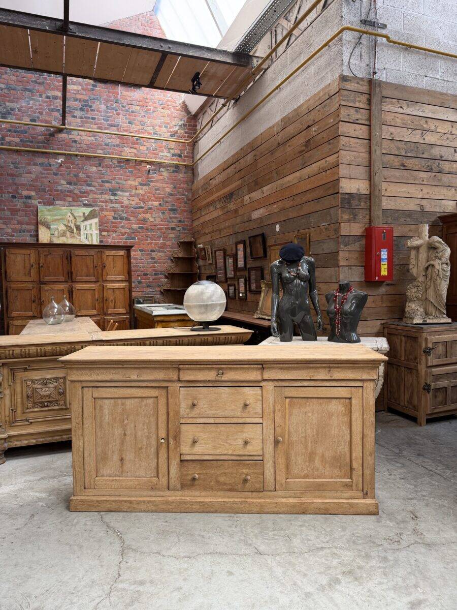 Enfilade in solid raw oak from the 19th century.