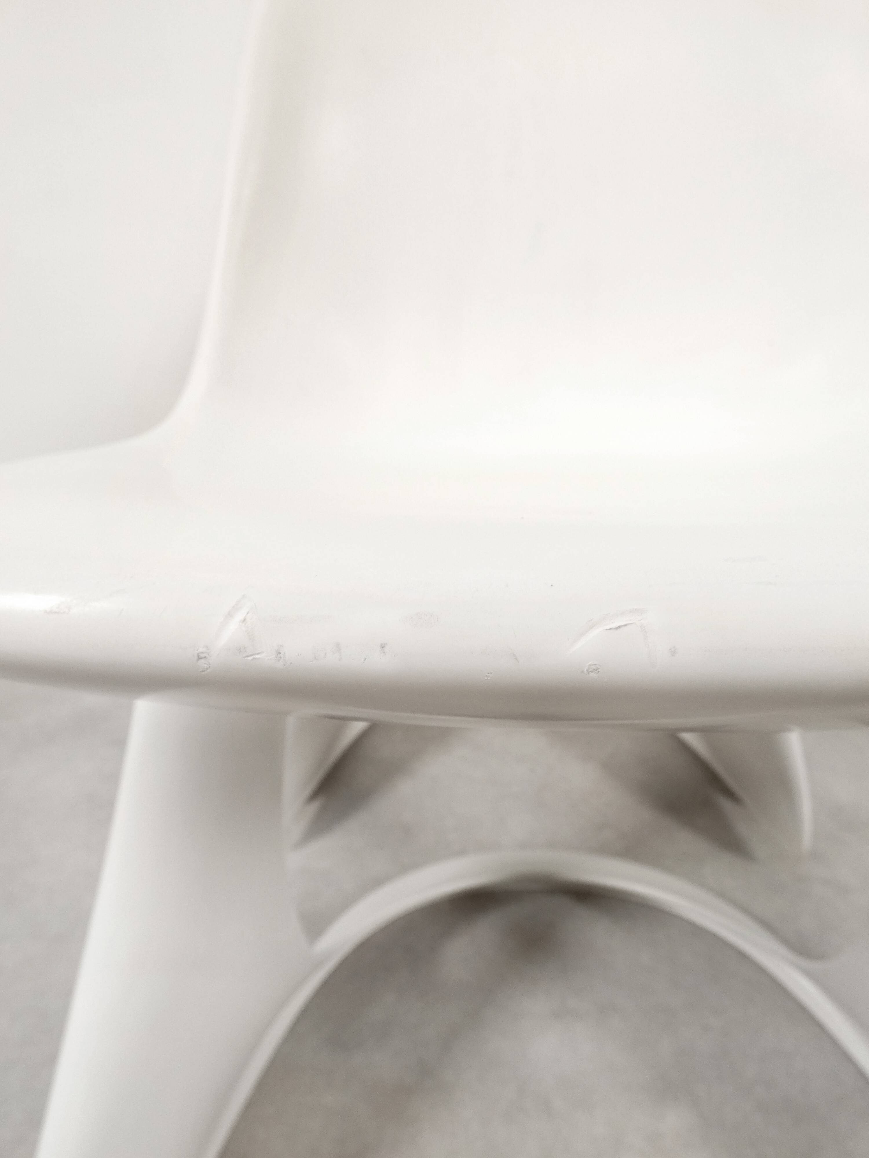 Casala Casalino 2004-00 chairs by Alexander Begge