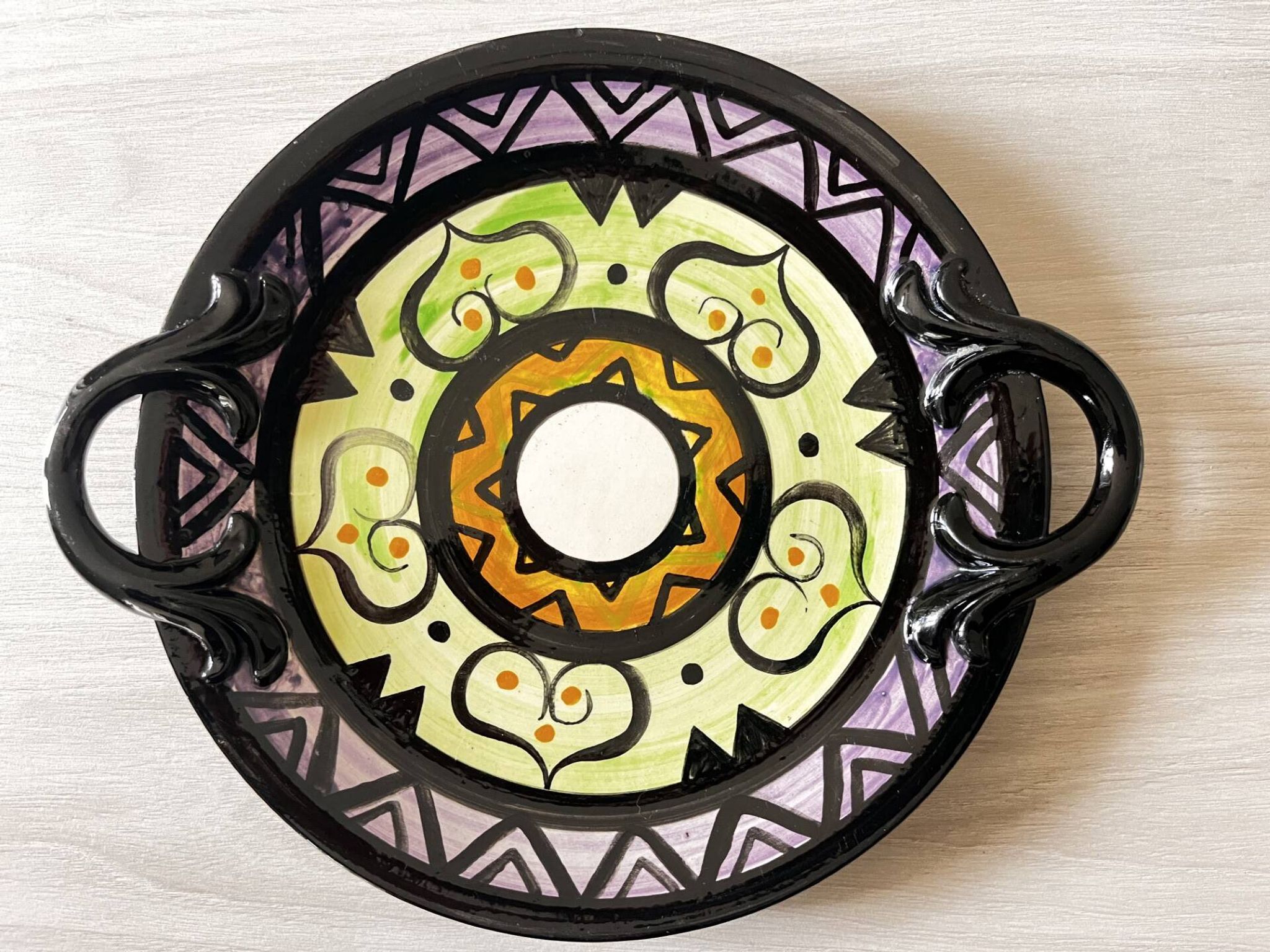 Ceramic dish