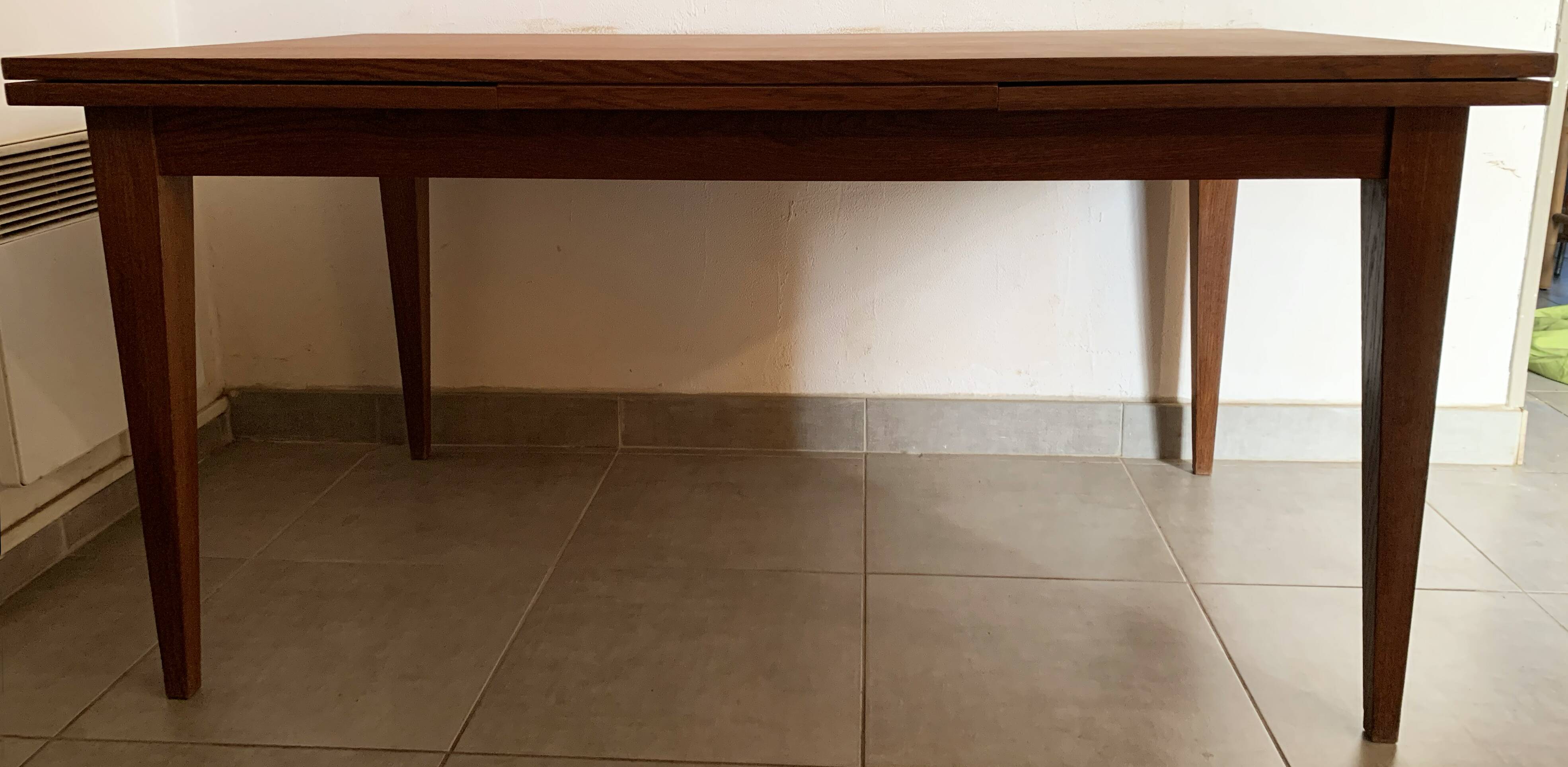 Grande table de ferme en chene des années 50 extensible